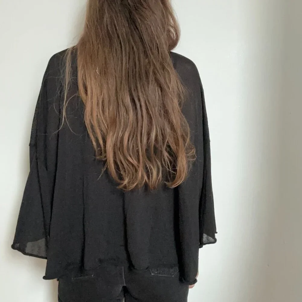 Great Martin Margiela black oversized cropped V neck sweater size S/M - Picture 10 of 11